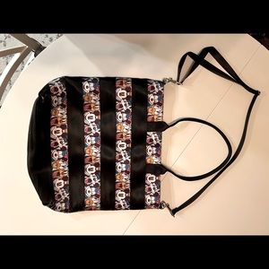 Harvey’s Disney classic 5 Tote